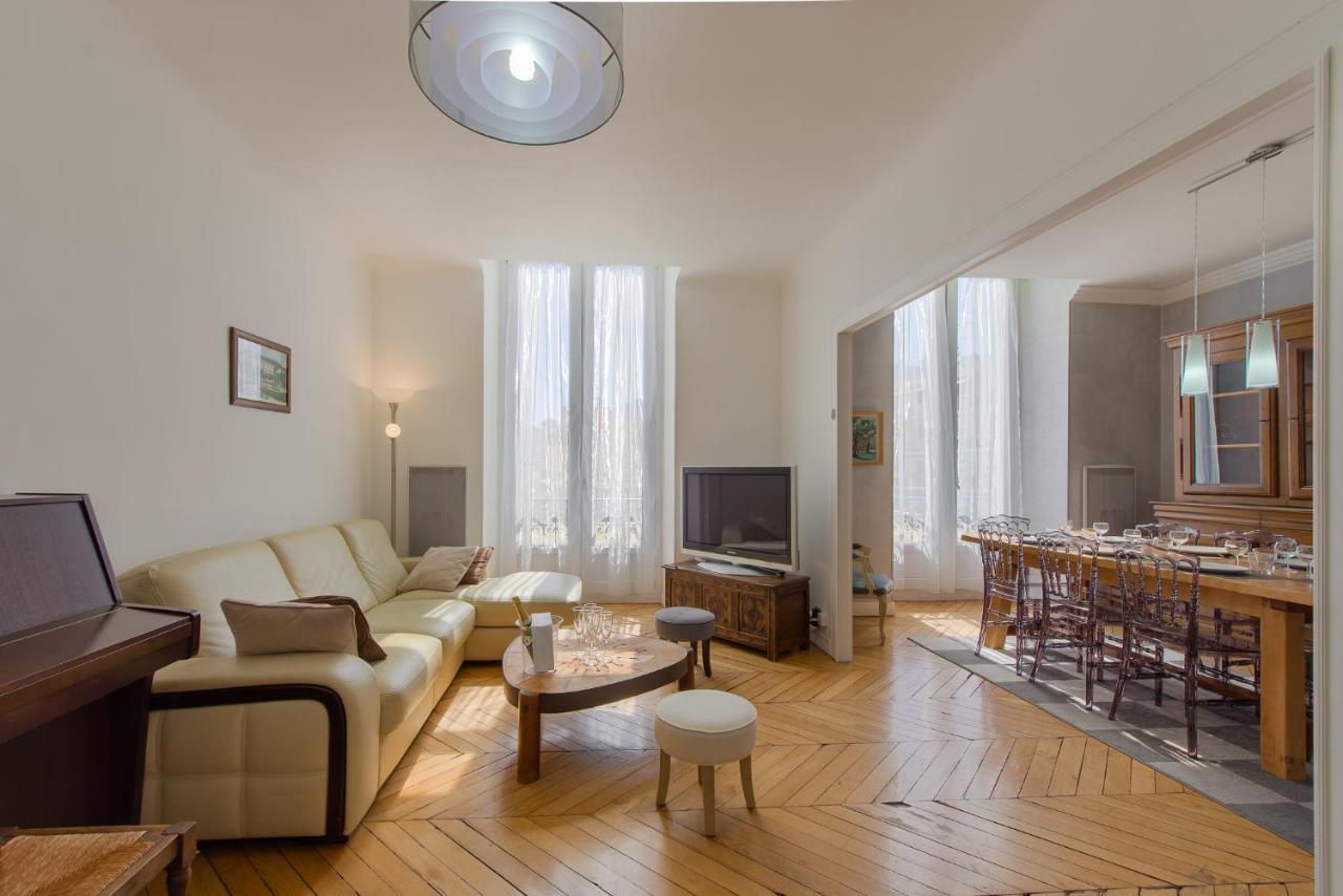 Apartamento Exceptionnel !!! Venez Sejourner Dans Les 3 D'un Authentique Ancien Palace De La 