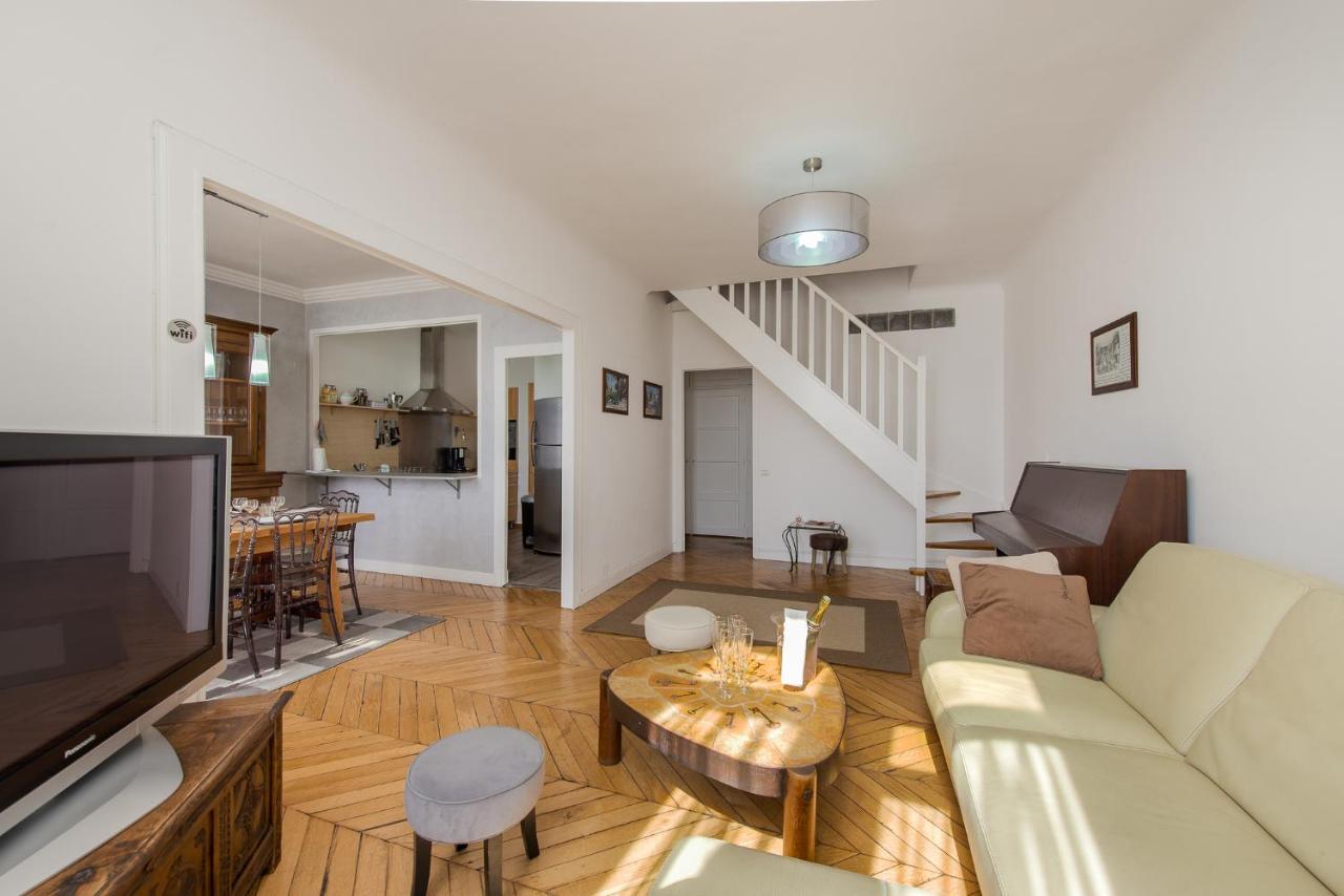 Belle époque Palace Suites: Seaside Elegance In Apartment