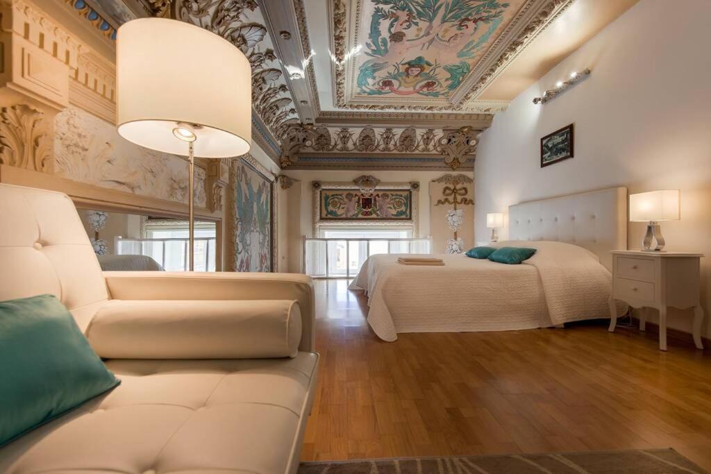 Exceptionnel !!! Venez Sejourner Dans Les 3 D'un Authentique Ancien Palace De La 