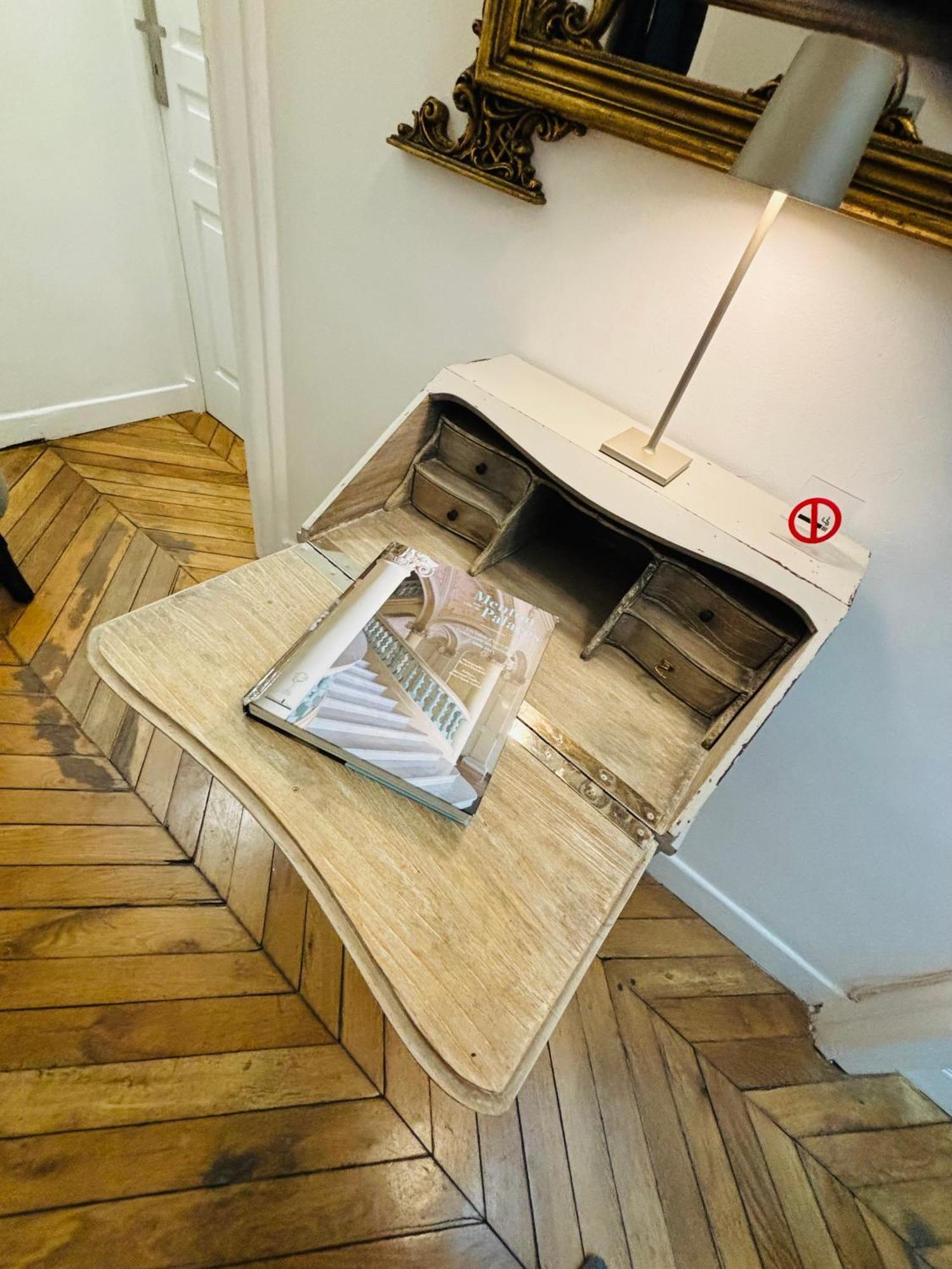 Exceptionnel !!! Venez Sejourner Dans Les 3 D'un Authentique Ancien Palace De La 