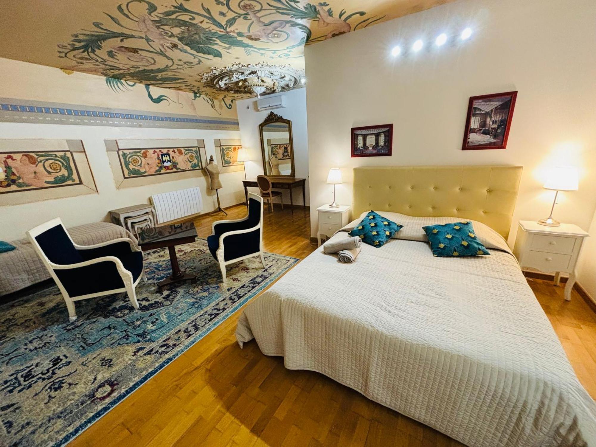 Exceptionnel !!! Venez Sejourner Dans Les 3 D'un Authentique Ancien Palace De La 