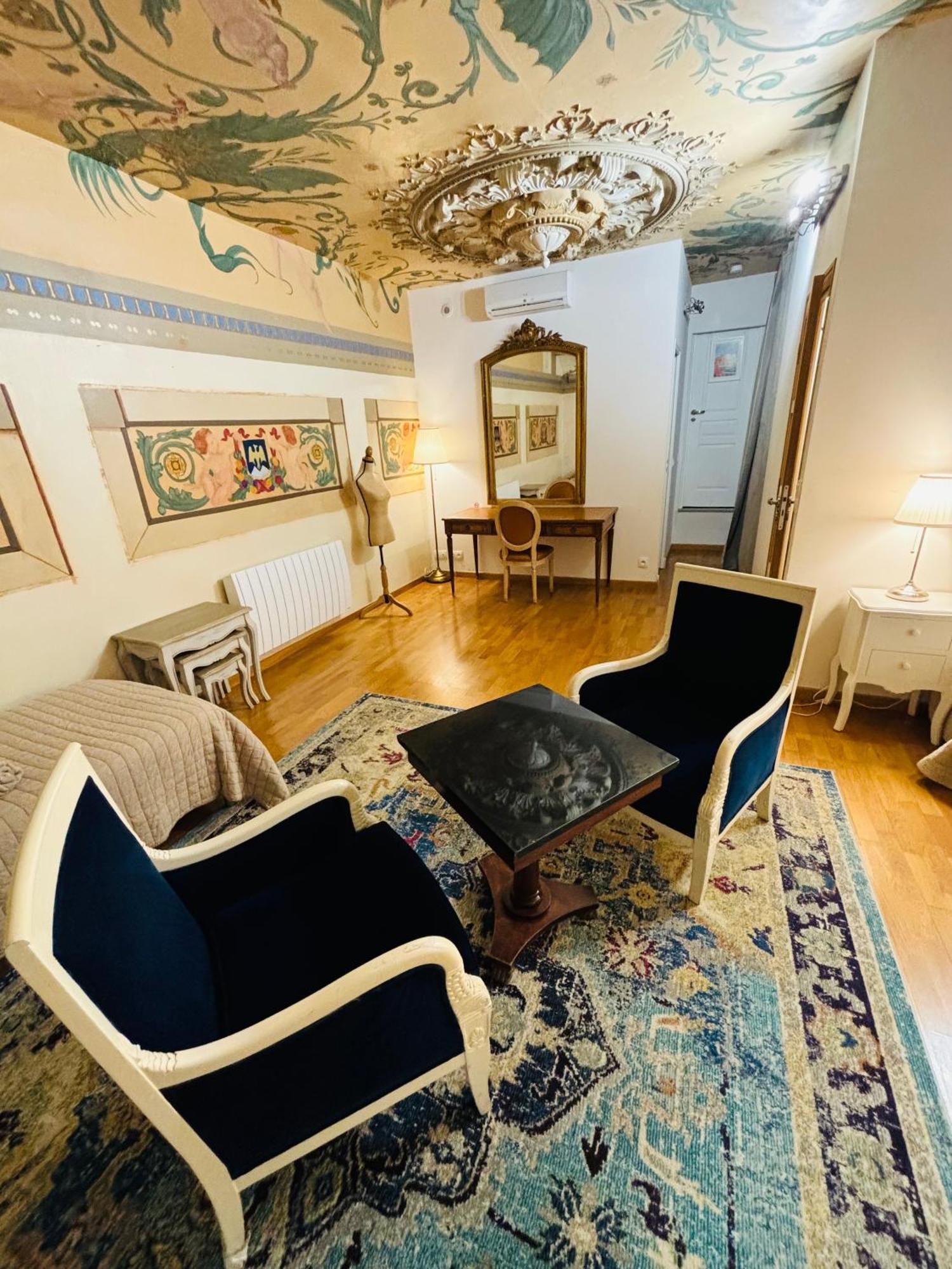 Exceptionnel !!! Venez Sejourner Dans Les 3 D'un Authentique Ancien Palace De La 