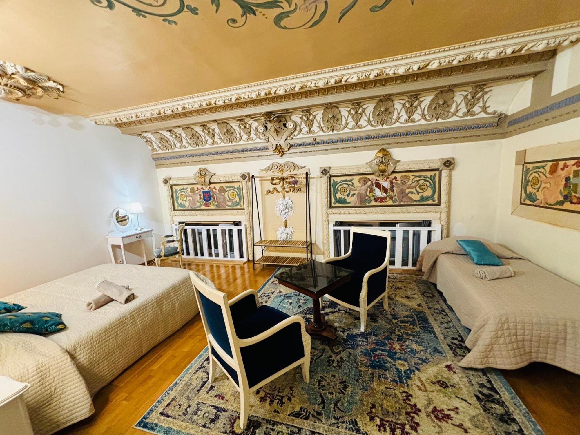 Exceptionnel !!! Venez Sejourner Dans Les 3 D'un Authentique Ancien Palace De La 