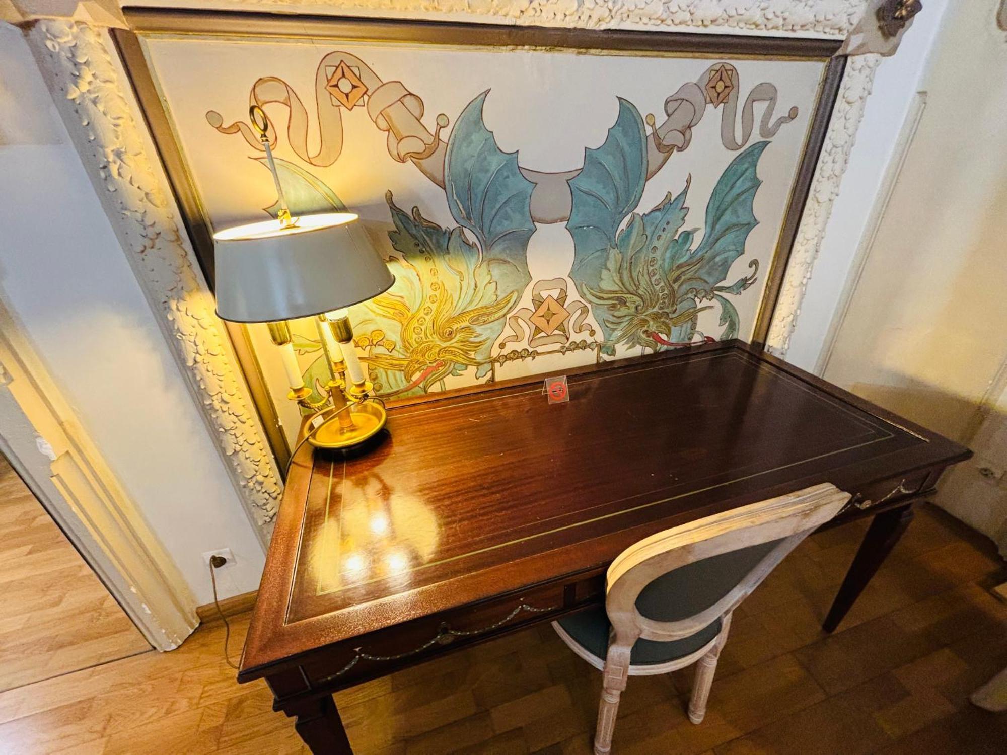 Belle époque Palace Suites: Seaside Elegance In Menton