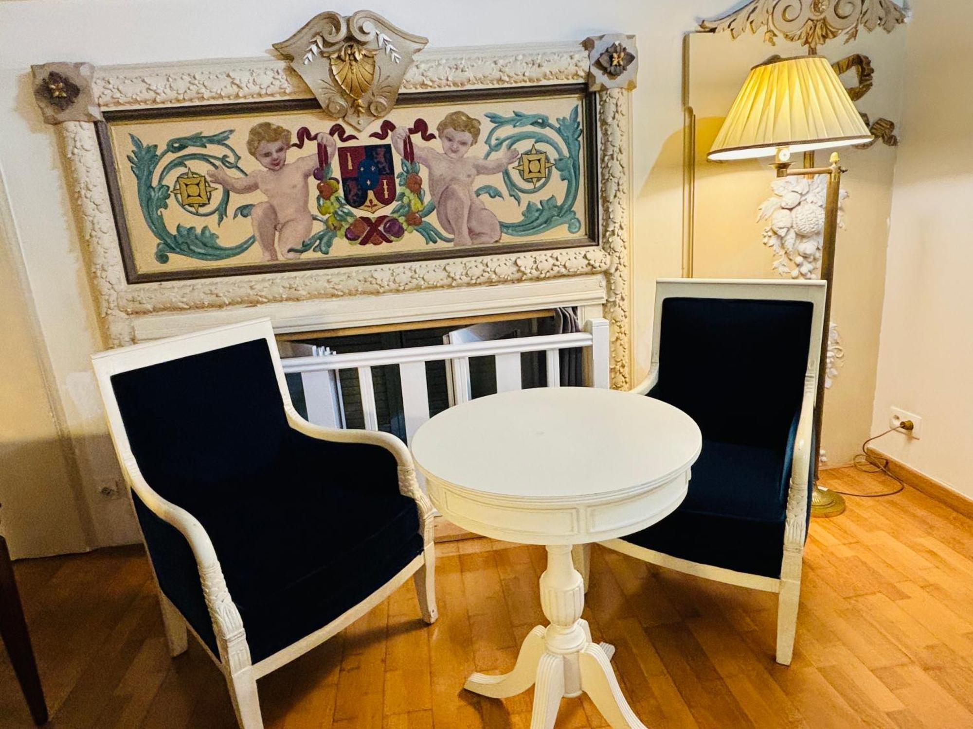 Apartment Belle époque Palace Suites: Seaside Elegance In Menton